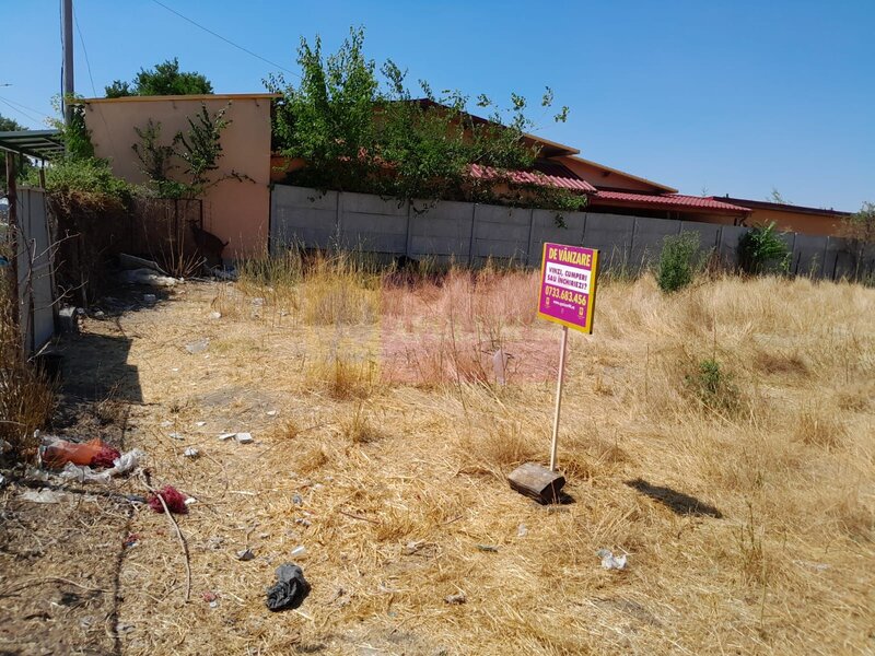 VANZARE TEREN 1800 MP IN SAT TEISORI (GR)