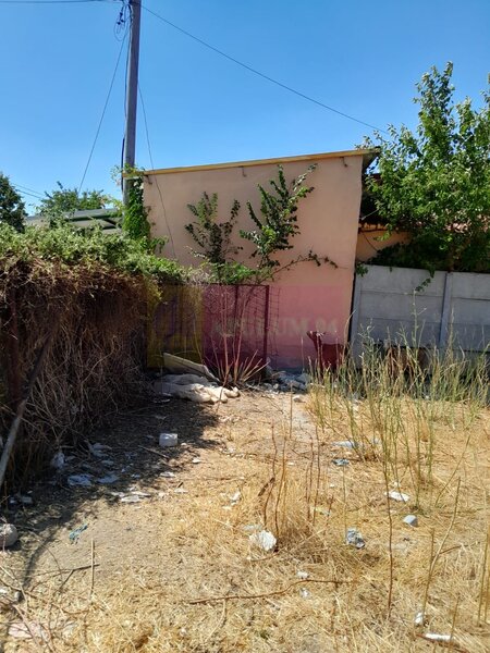 VANZARE TEREN 1800 MP IN SAT TEISORI (GR)