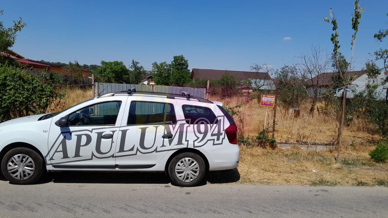 VANZARE TEREN 1800 MP IN SAT TEISORI (GR)